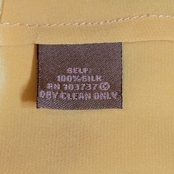 Ali Ro Ruffle Front 100% Silk Button-Up Blouse Womens 4 Goldenrod Short Puff Sle - Picture 10 of 10